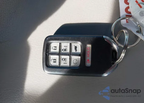 2018 Honda Odyssey Ex-L z USA, uszkodzony, nr VIN 5FNRL6H77JB101803